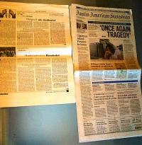 Un ziar vertical: Austin American Statesman. Aici, pus lângă un format clasic din România: revista Dilema Veche. Foto cu telefonul: Călin Hera